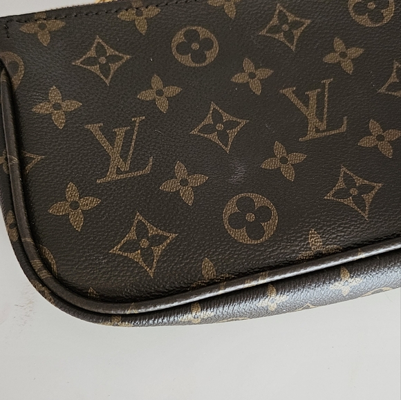 Louis Vuitton LV Monogram Multi Pochette Wristlet/ Small Purse - Picture 13 of 14